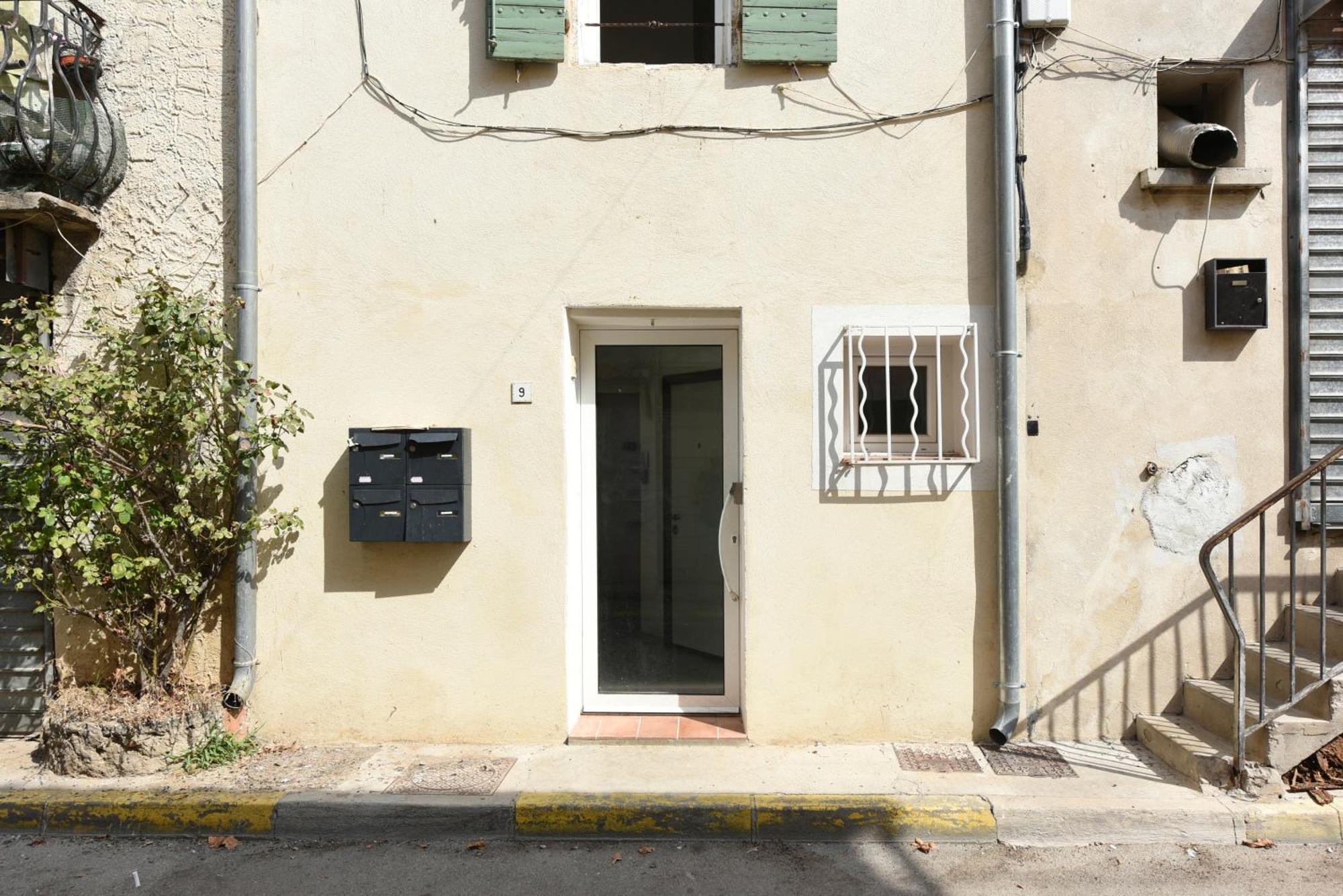 Provencal Studio Netflix Appart-Hotel-Provence La Fare-les-Oliviers Exteriör bild